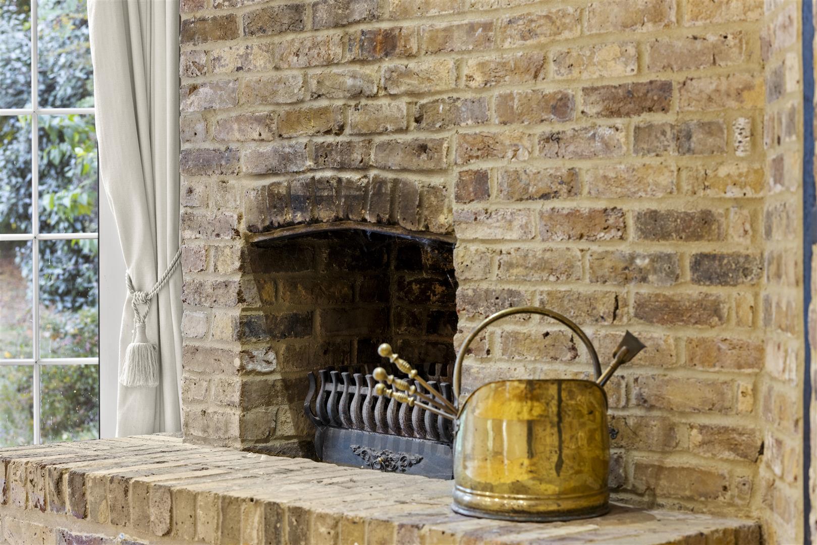 Woodlands Close, Ascot